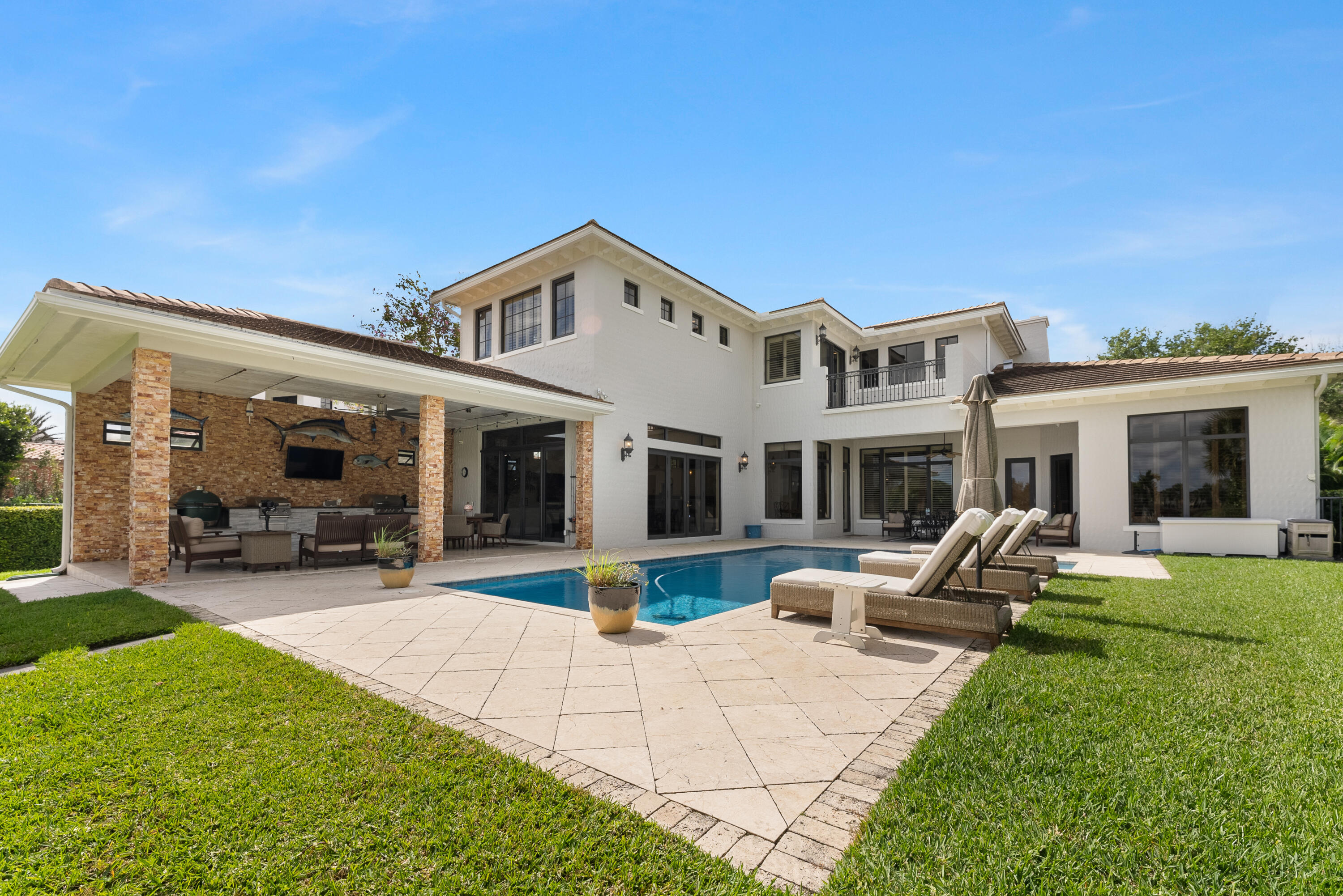 6838 Long Leaf Drive