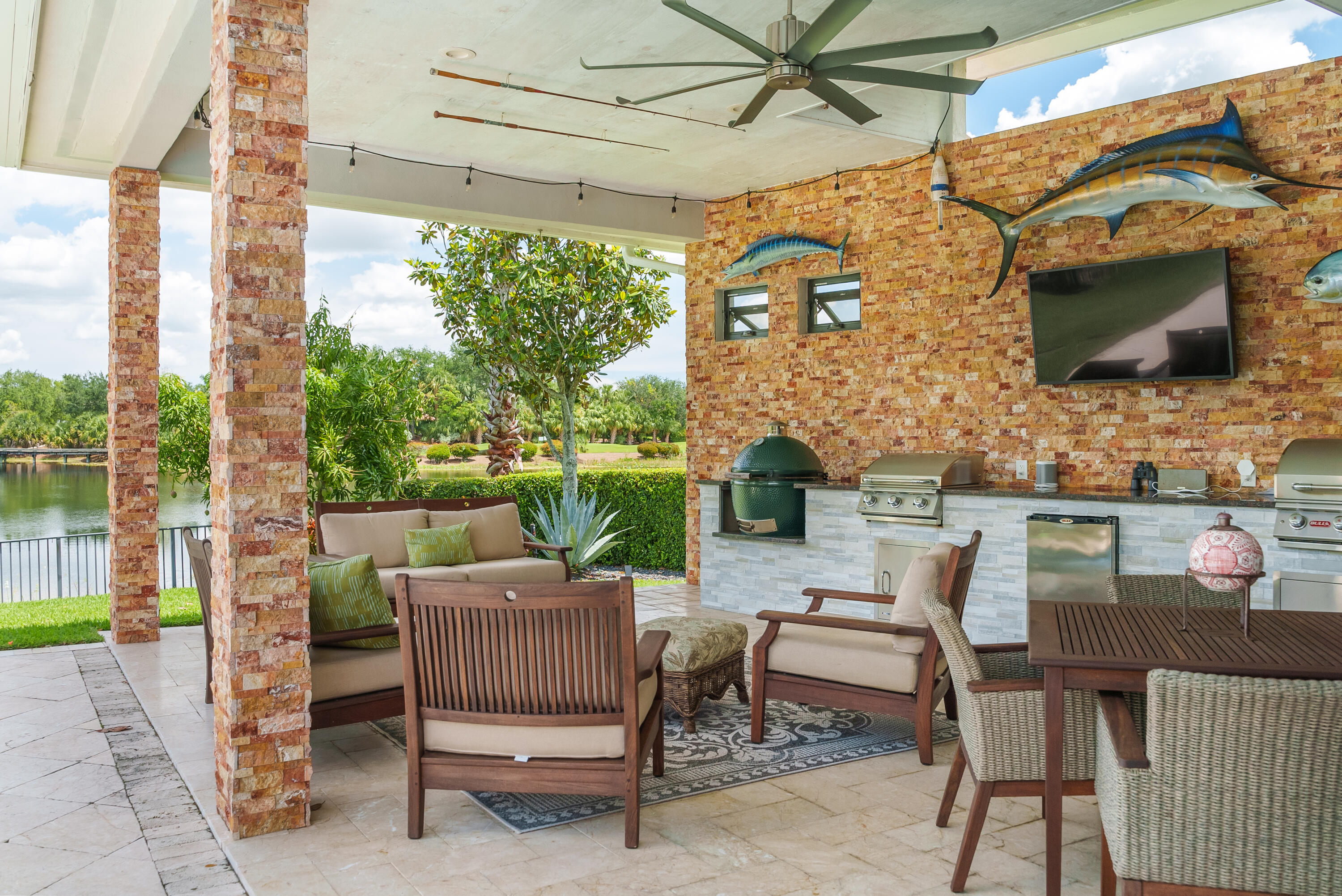 6838 Long Leaf Drive