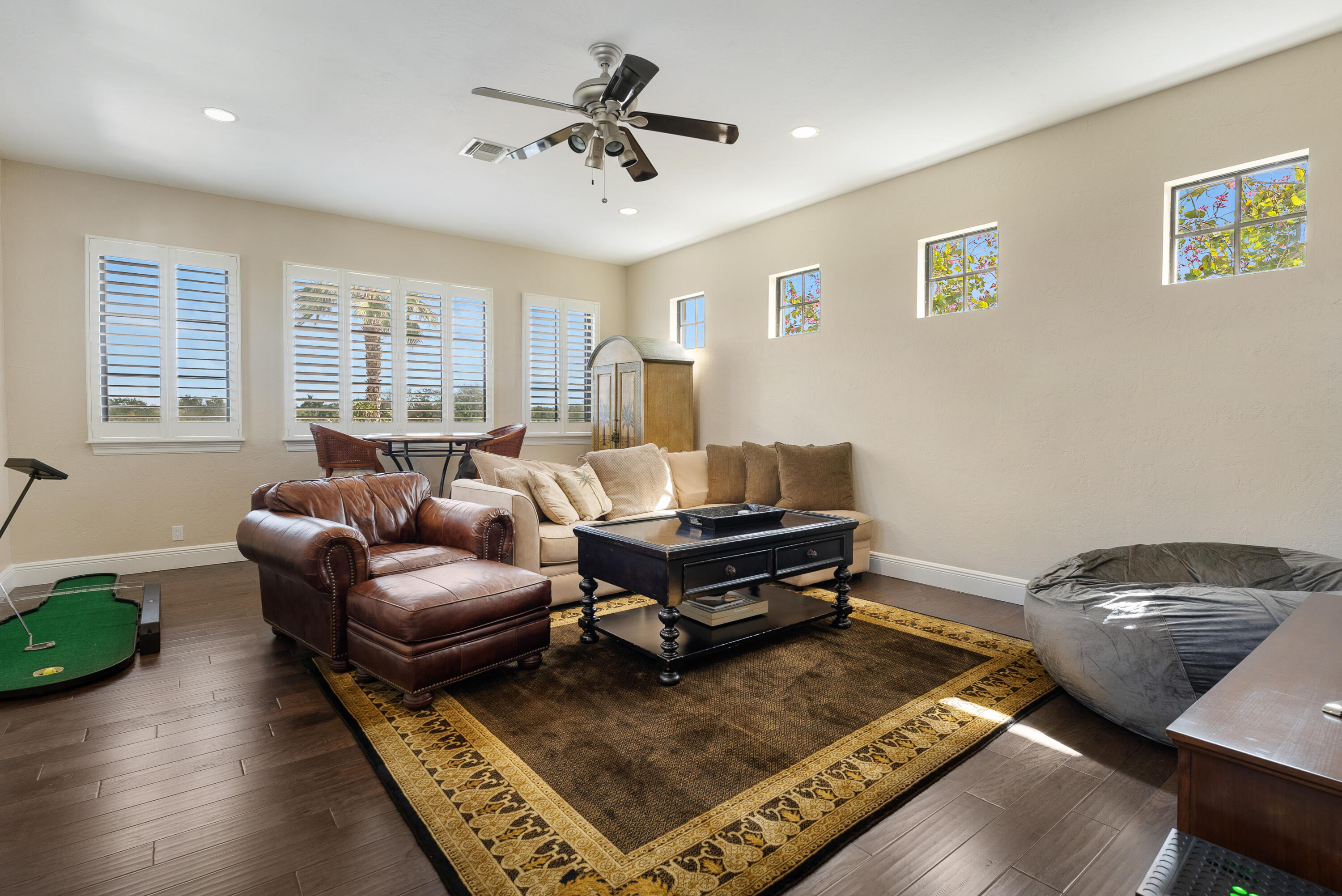 6838 Long Leaf Drive