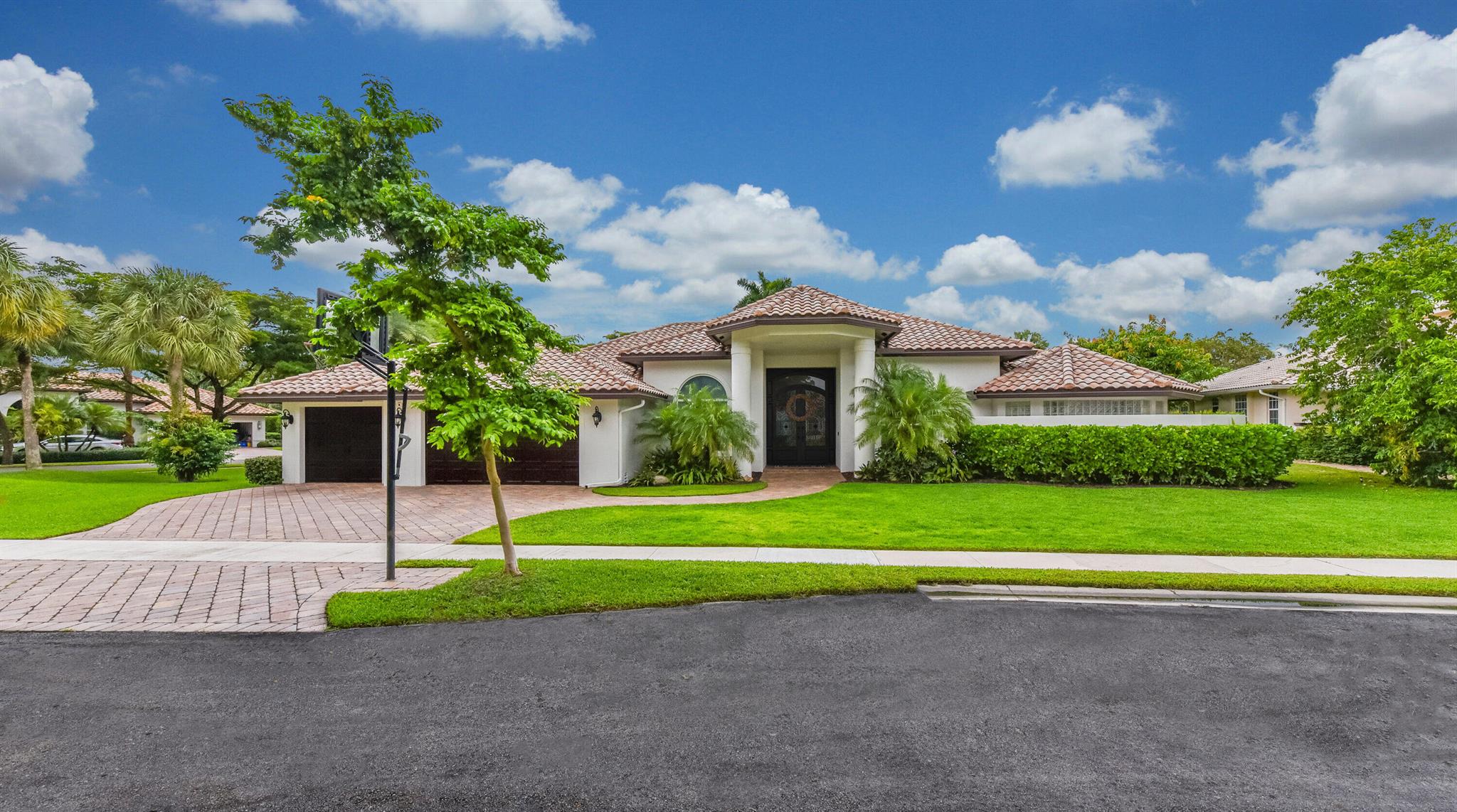 2095 Park Court
