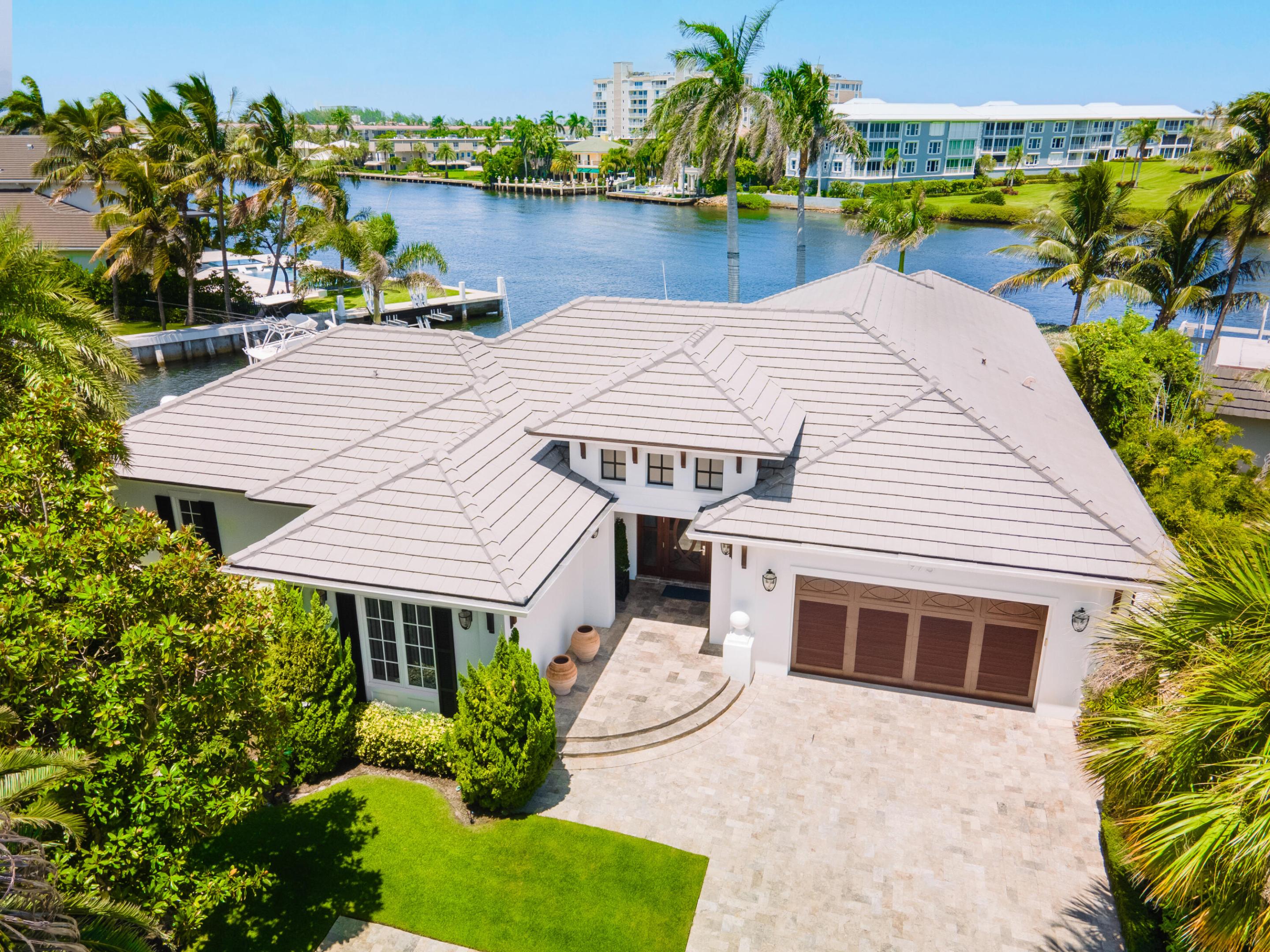 975 Banyan Drive