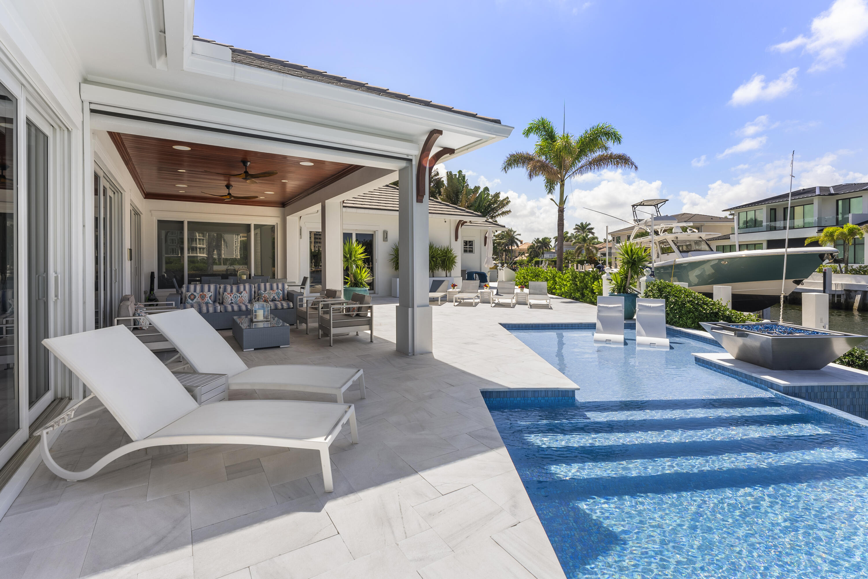 975 Banyan Drive