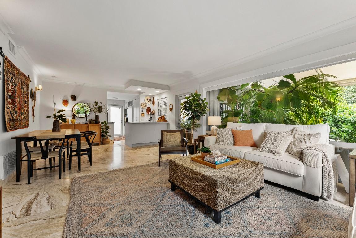 1202 Hillsboro Mile 2a