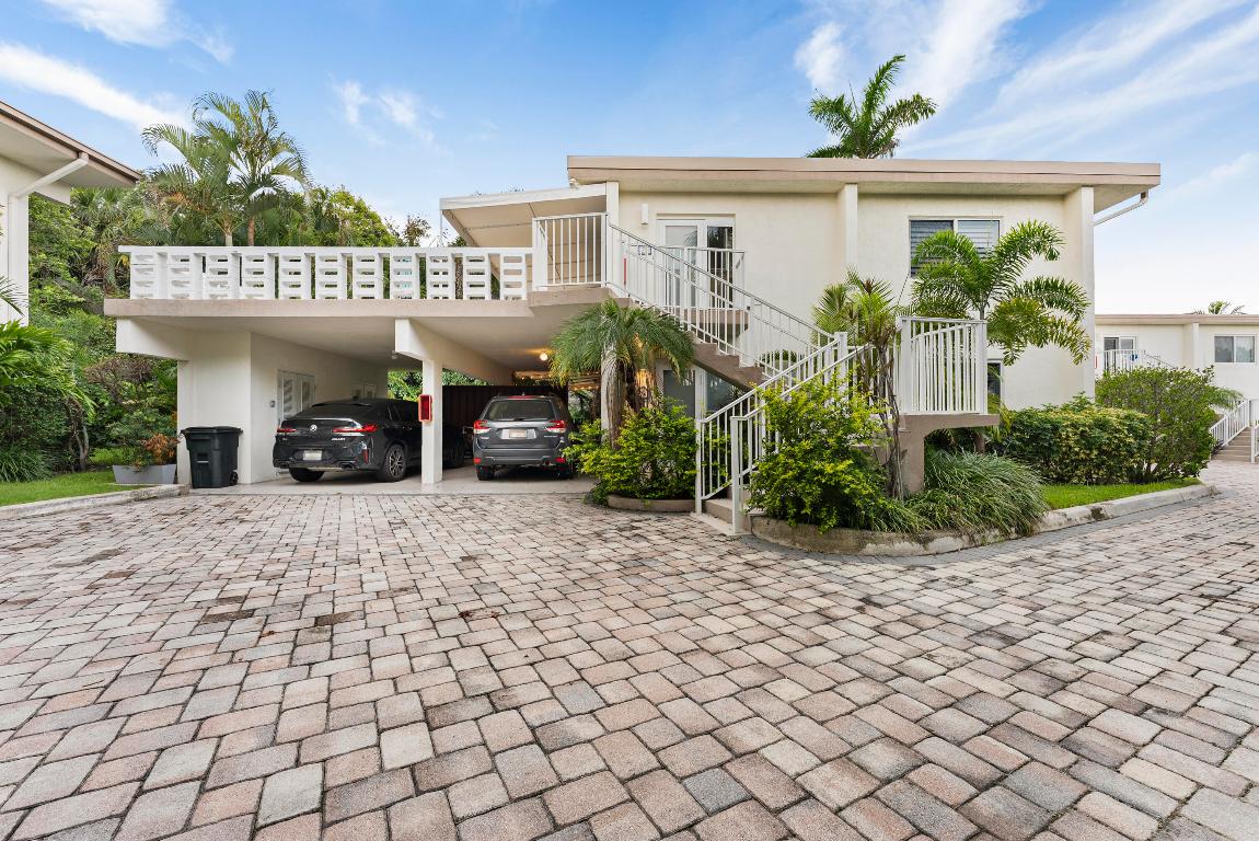 1202 Hillsboro Mile 2a