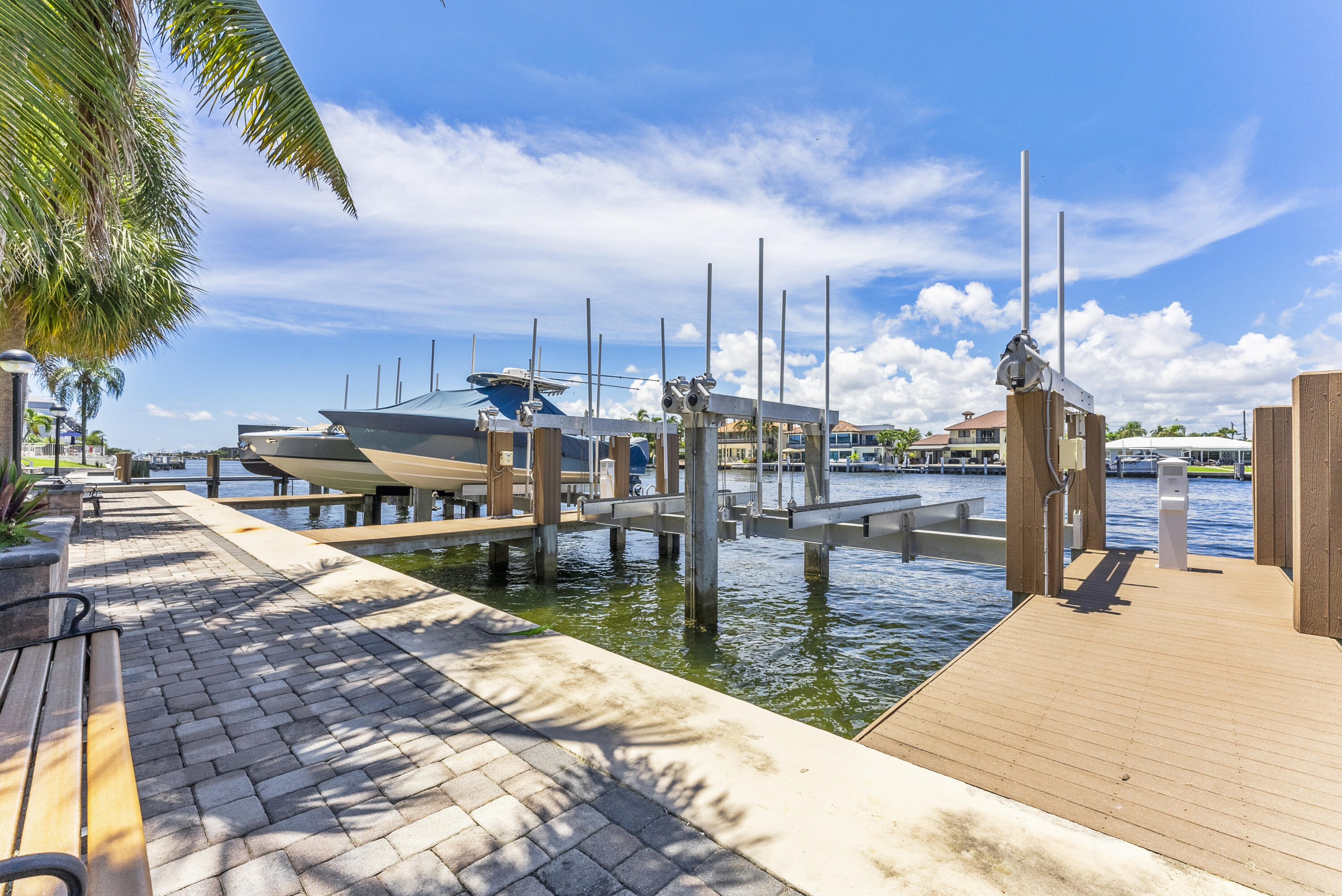 1203 Hillsboro Mile 9b