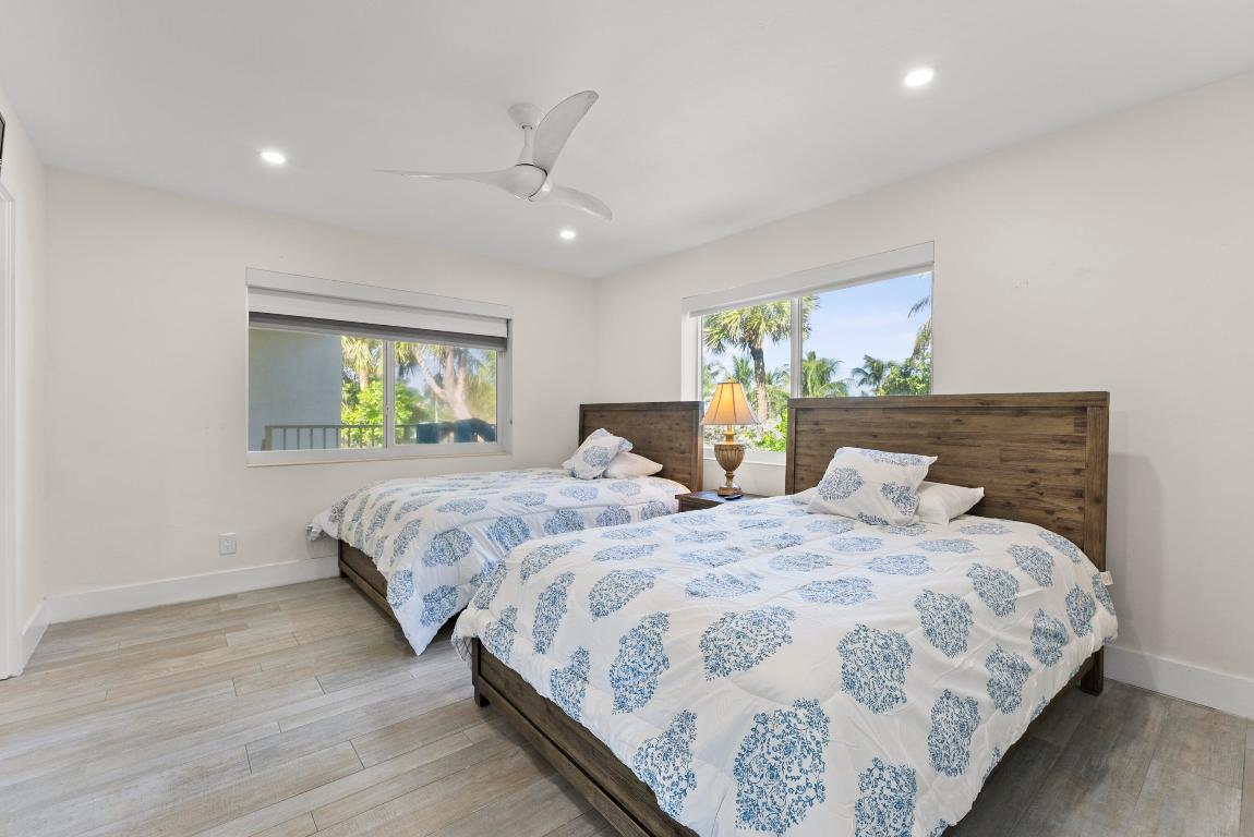 1203 Hillsboro Mile 9b