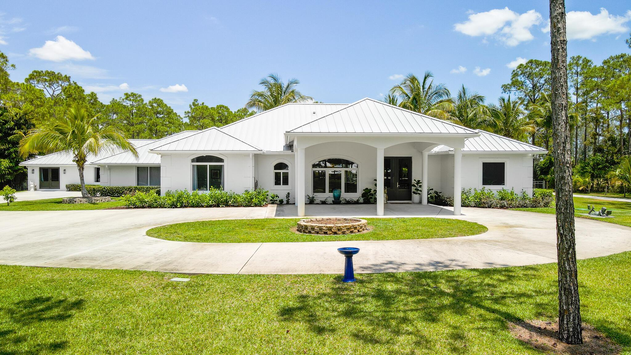 14819 Broken Arrow Place