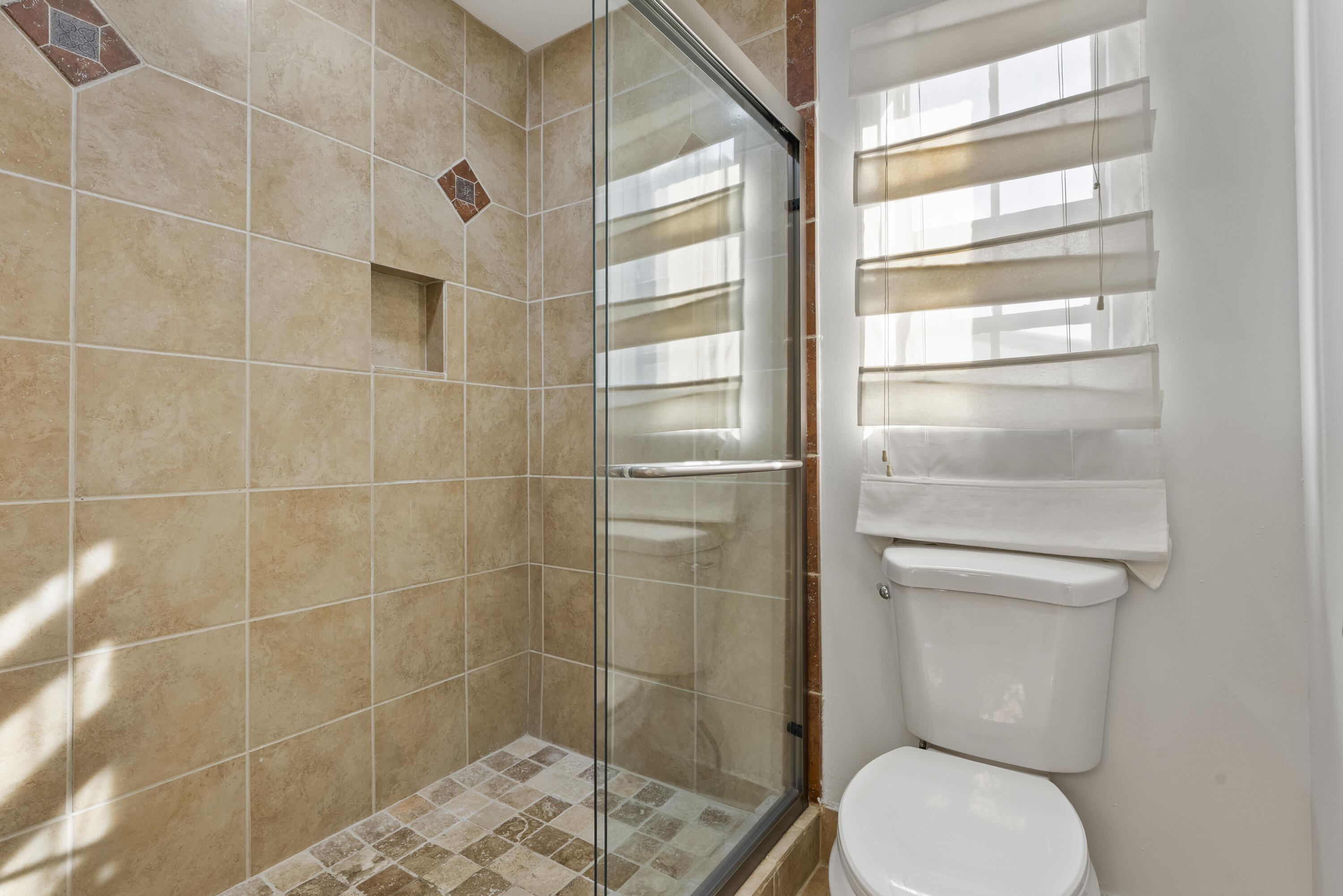 2900 Olivewood Terrace 201