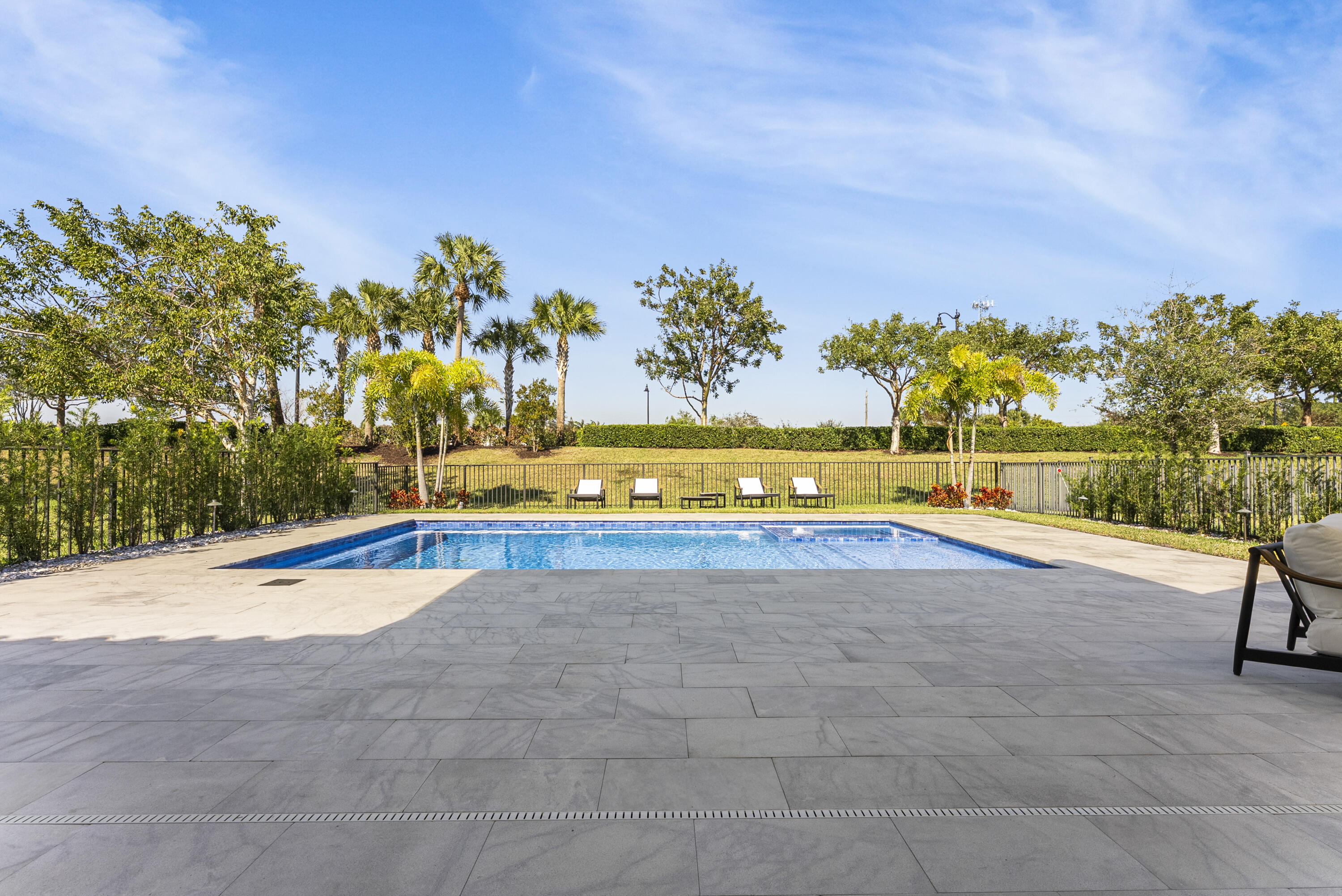 7465 Seacoast Drive
