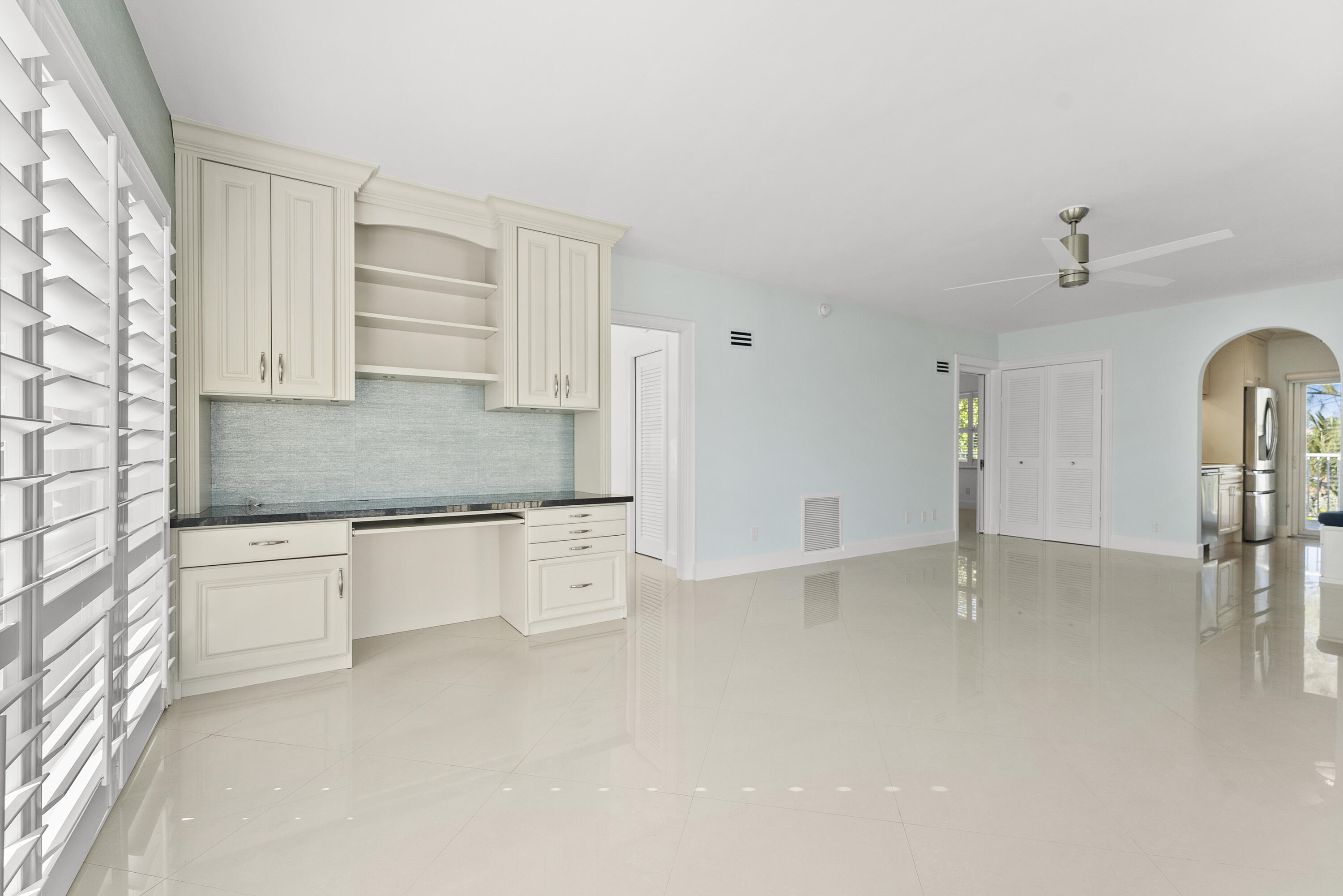 1203 Hillsboro Mile P3, Hillsboro Beach Unit: P3