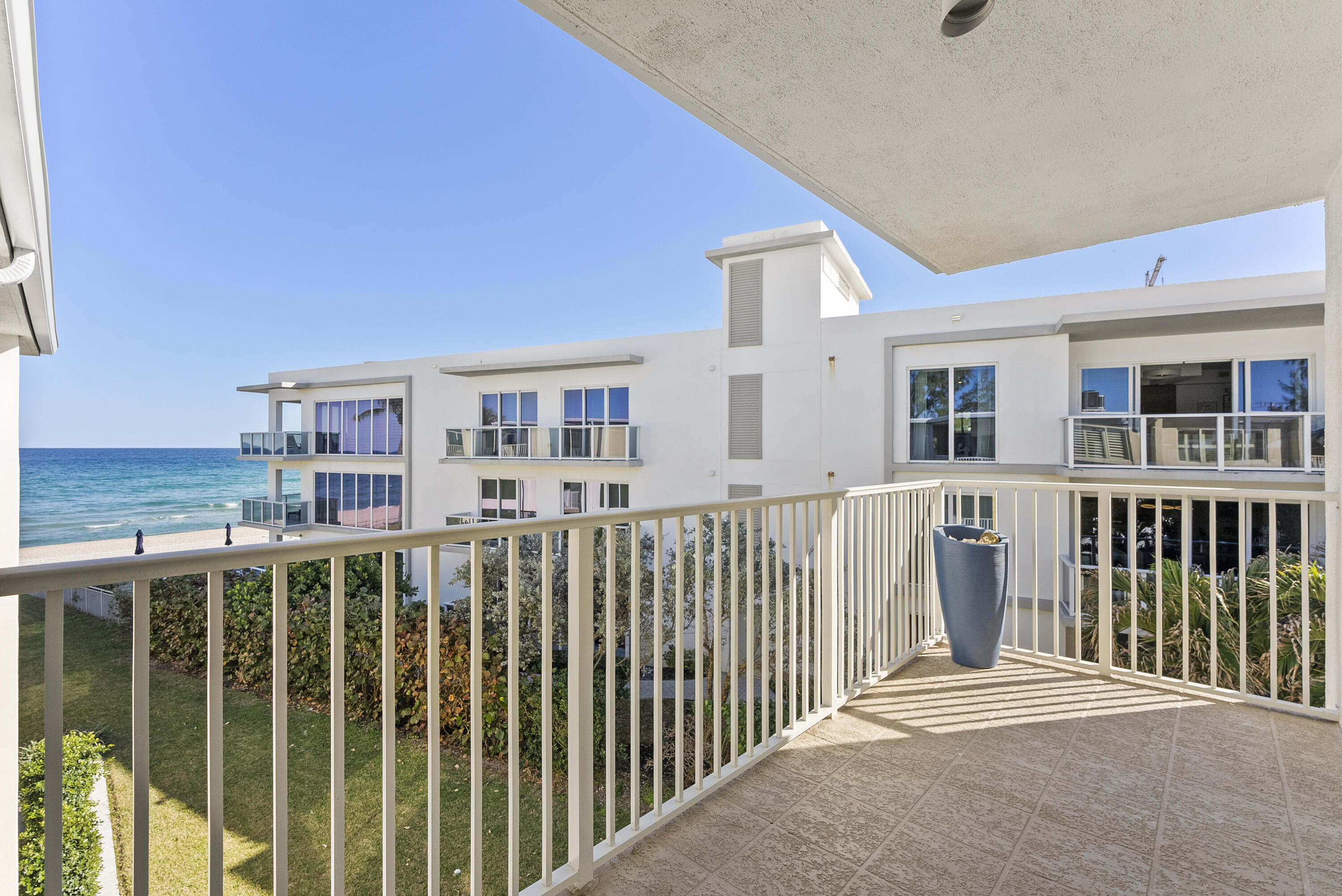 1203 Hillsboro Mile P3, Hillsboro Beach Unit: P3