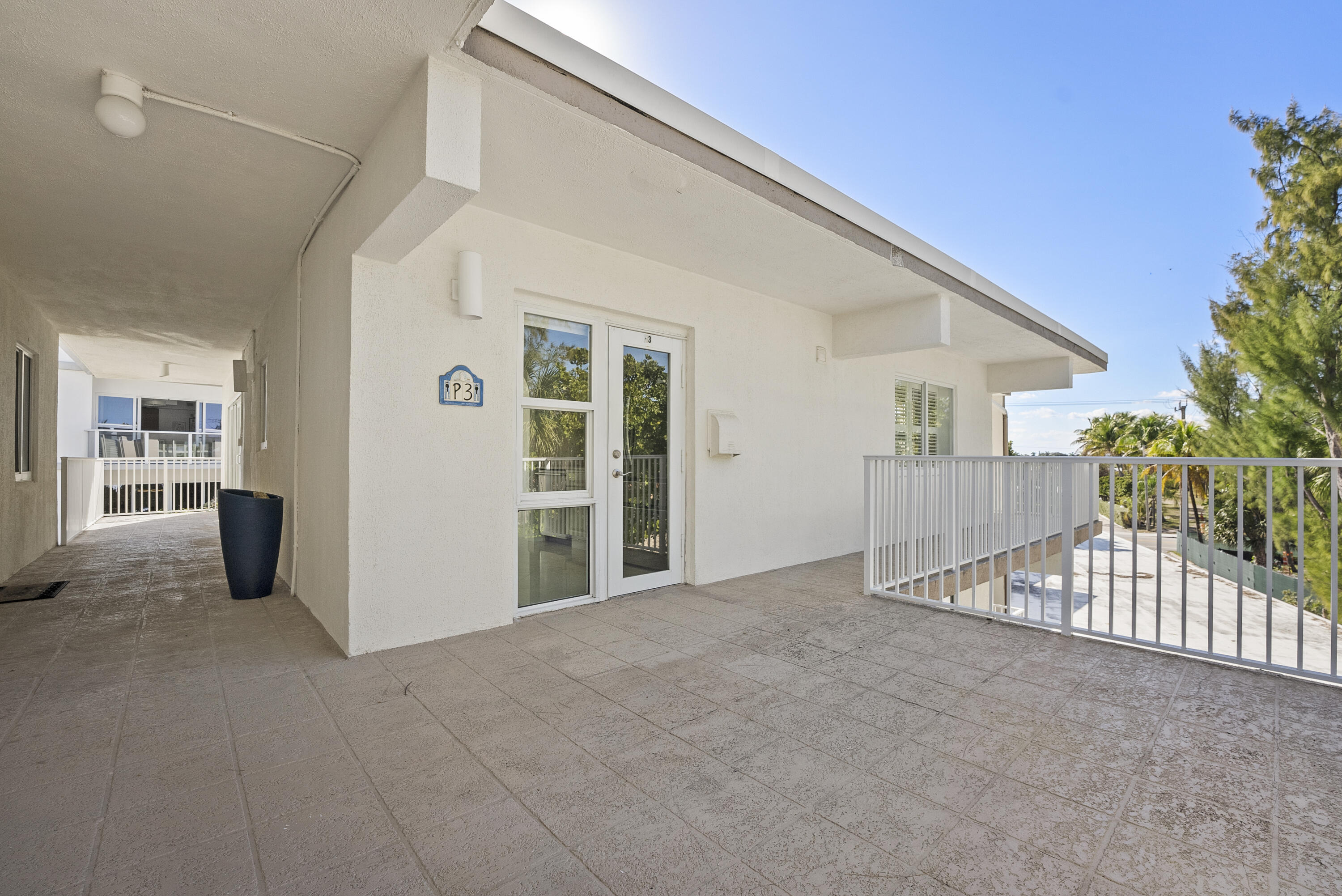 1203 Hillsboro Mile P3, Hillsboro Beach Unit: P3