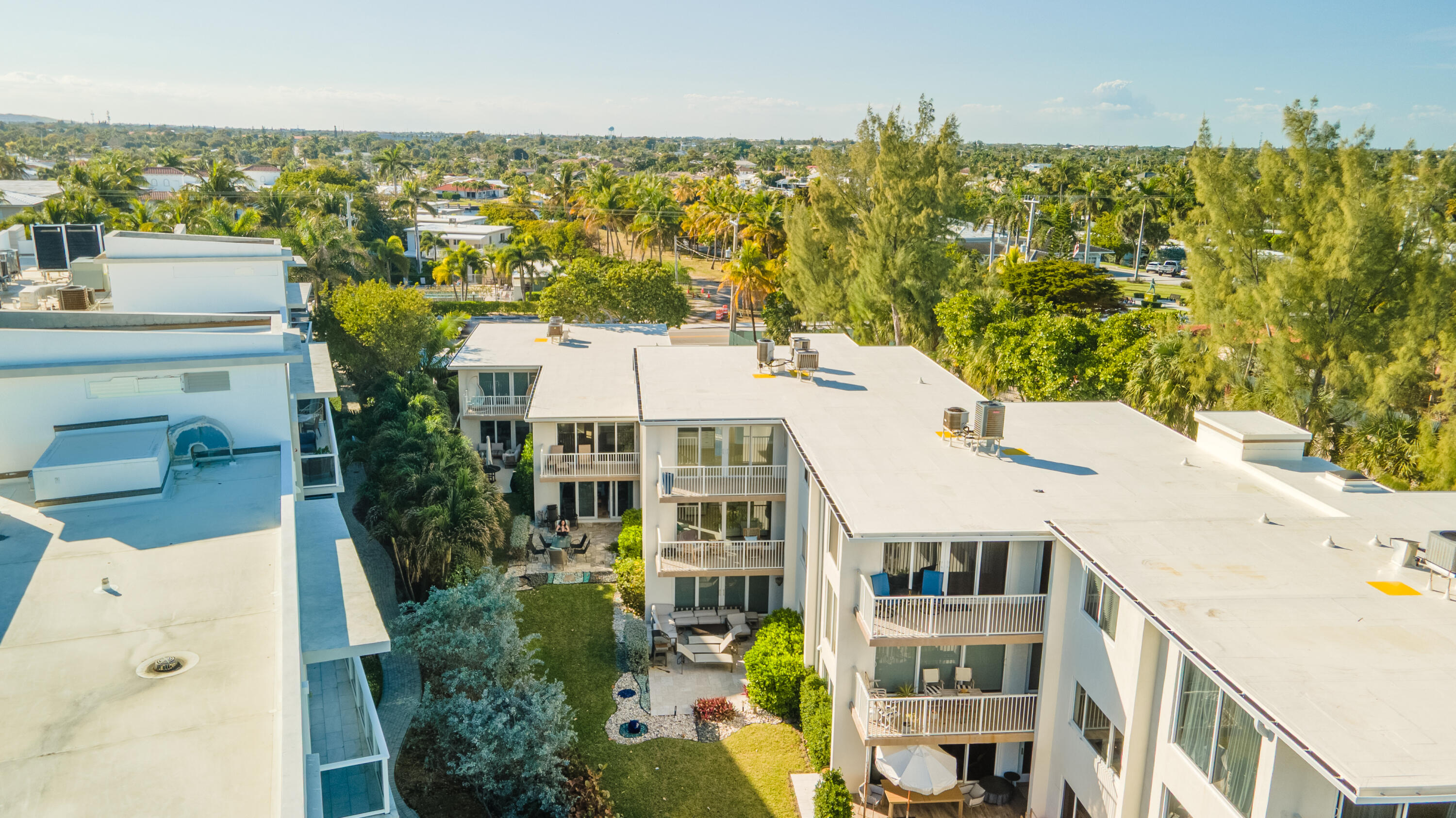 1203 Hillsboro Mile P3, Hillsboro Beach Unit: P3