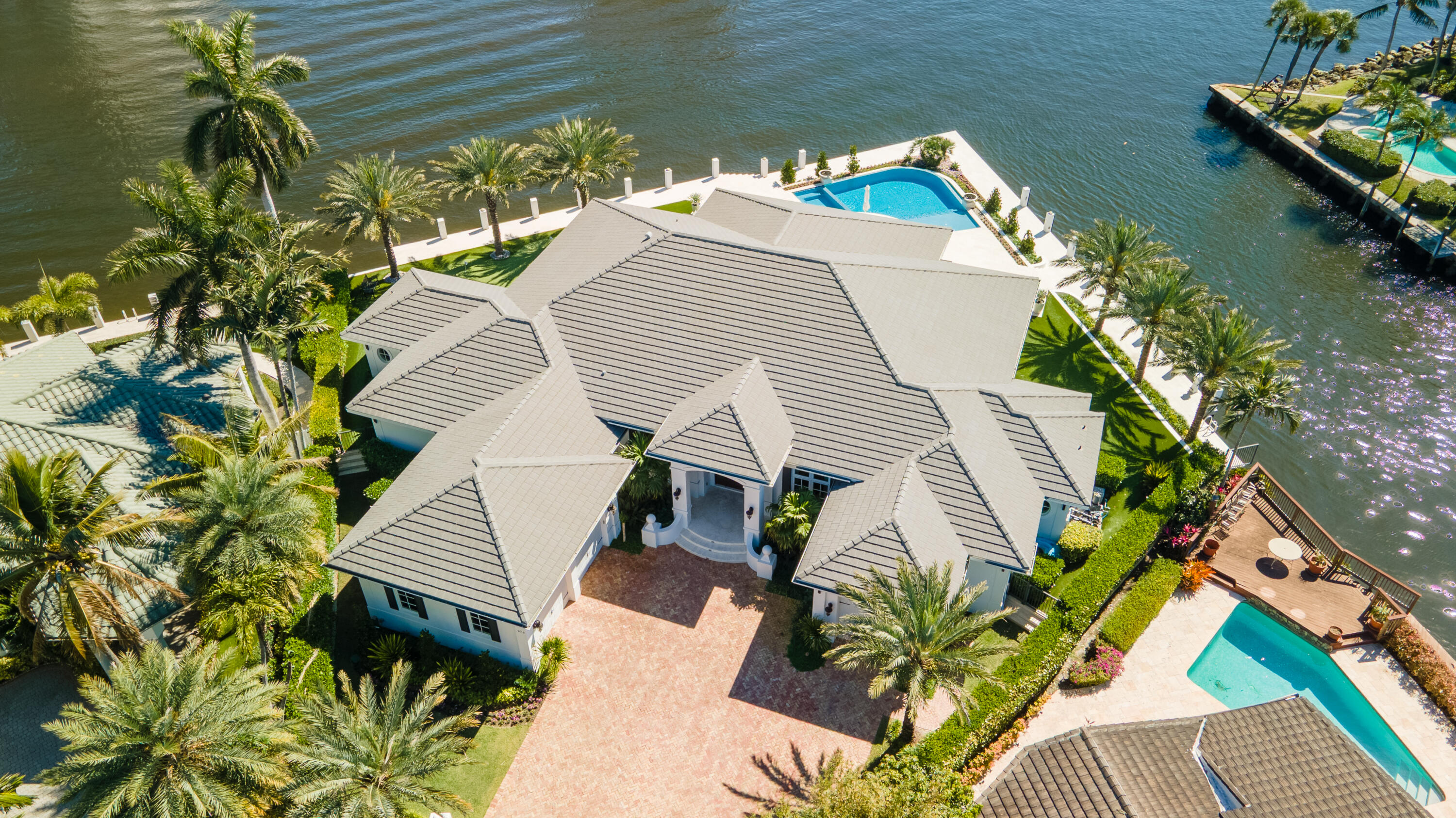 976 Cypress Drive