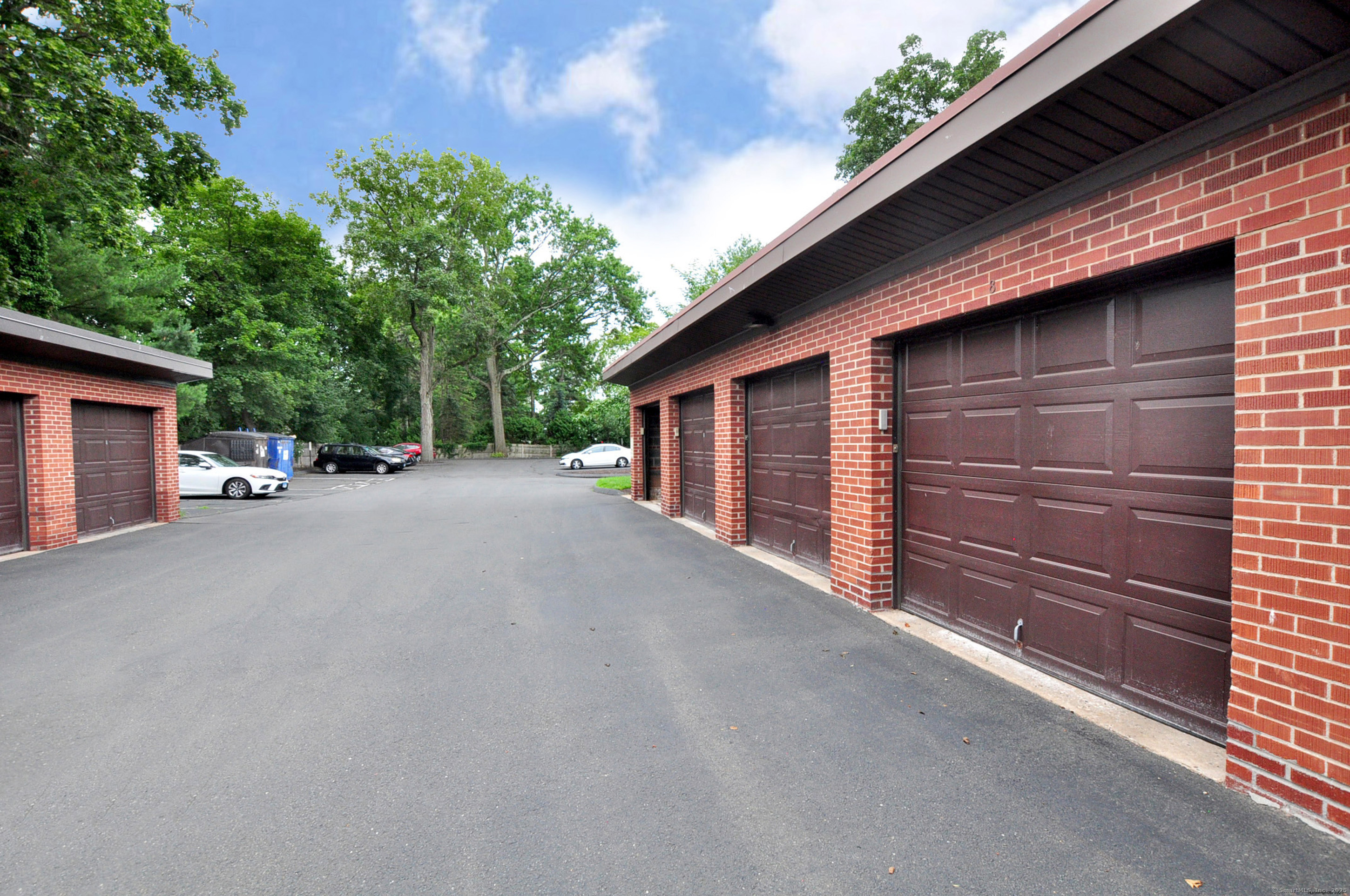 30 Outlook Avenue APT 208