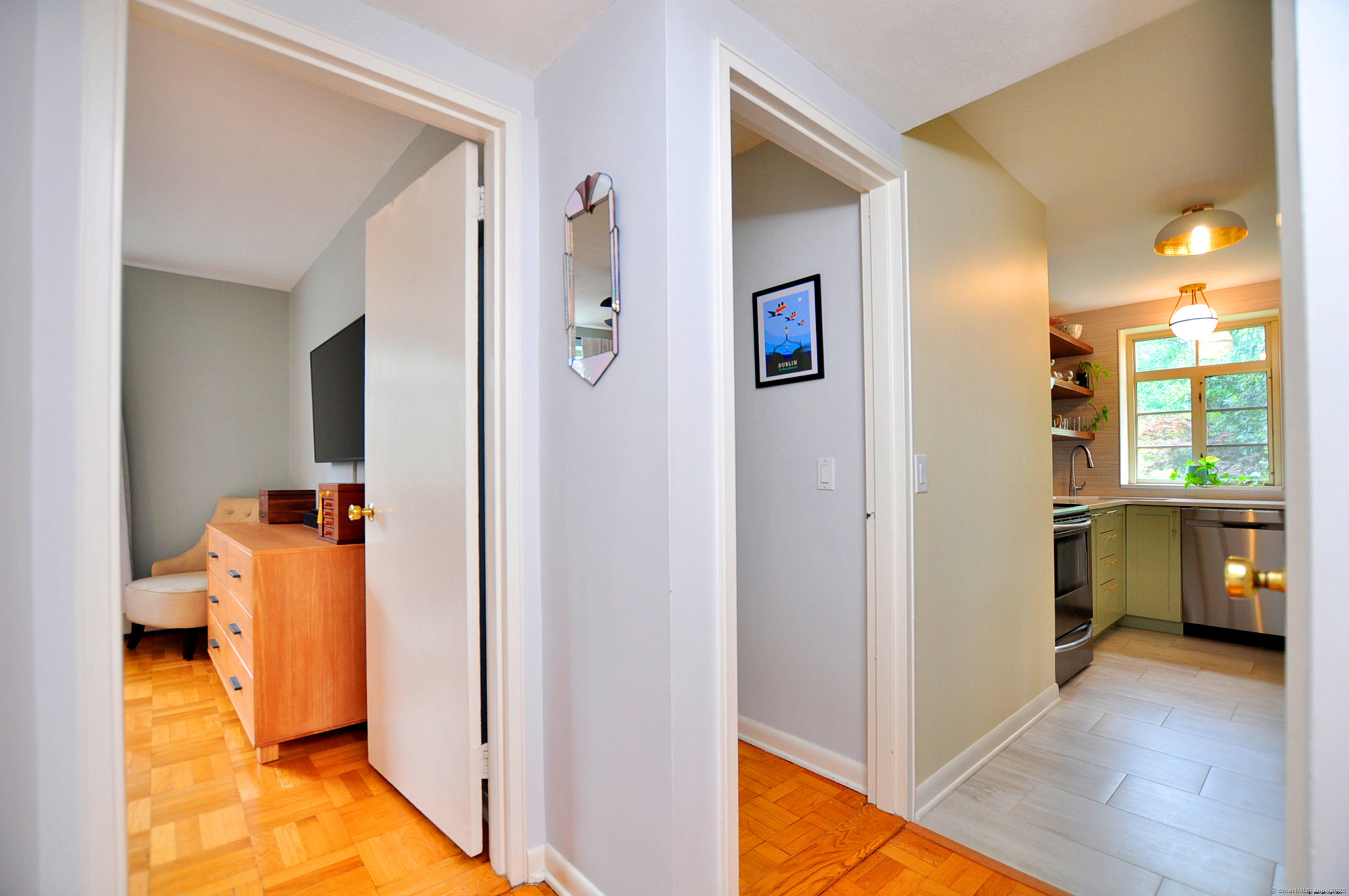 30 Outlook Avenue APT 208