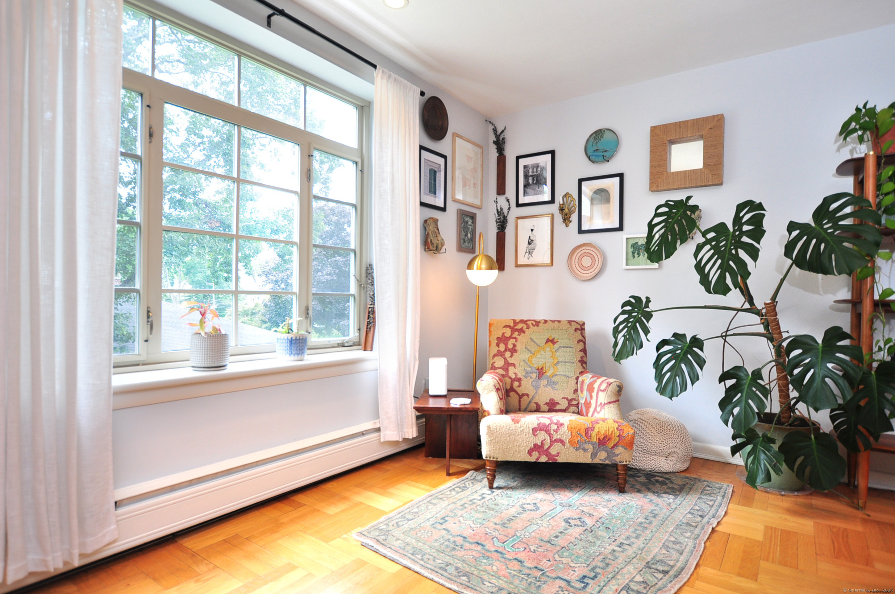 30 Outlook Avenue APT 208