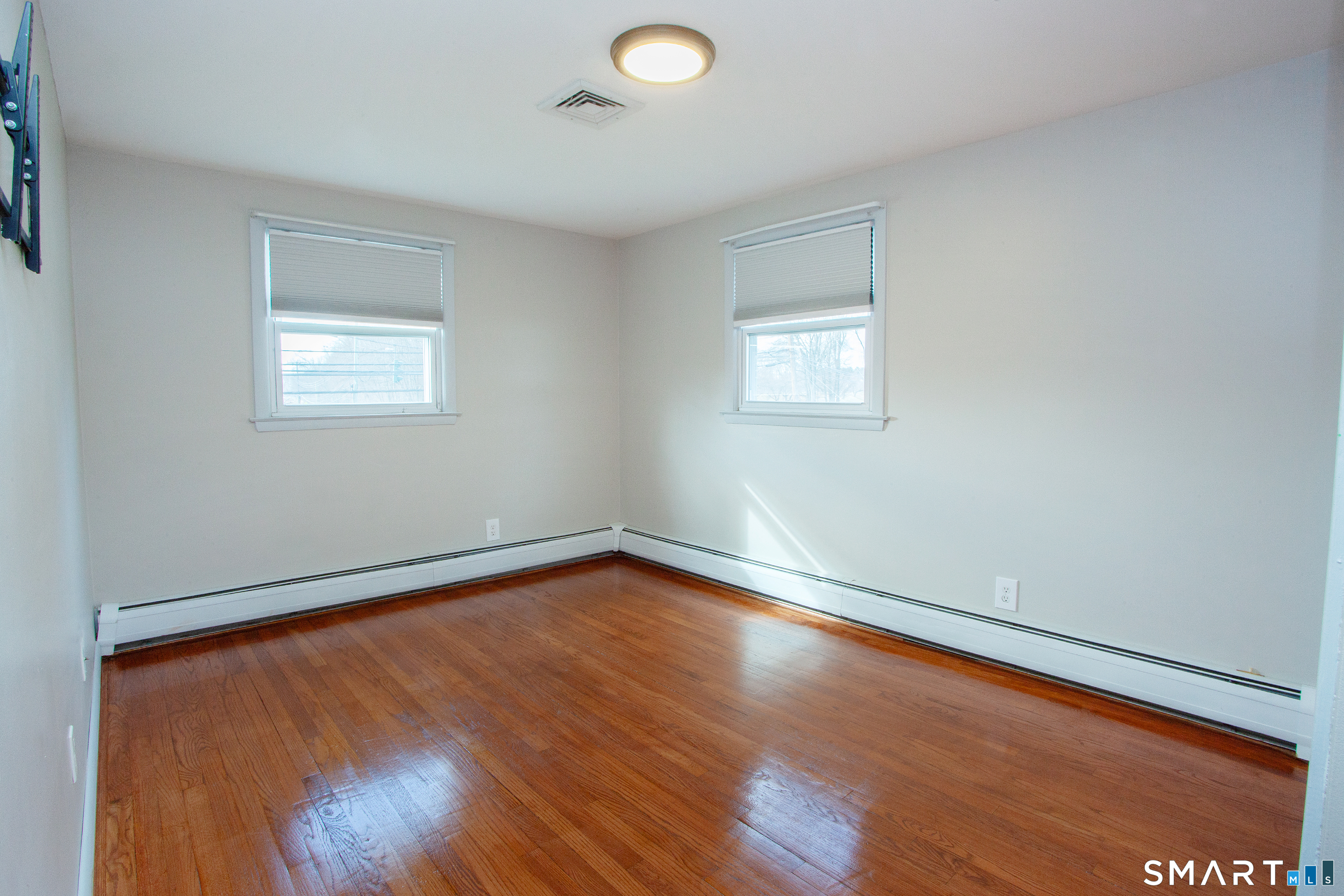 1 Valley Crest Drive