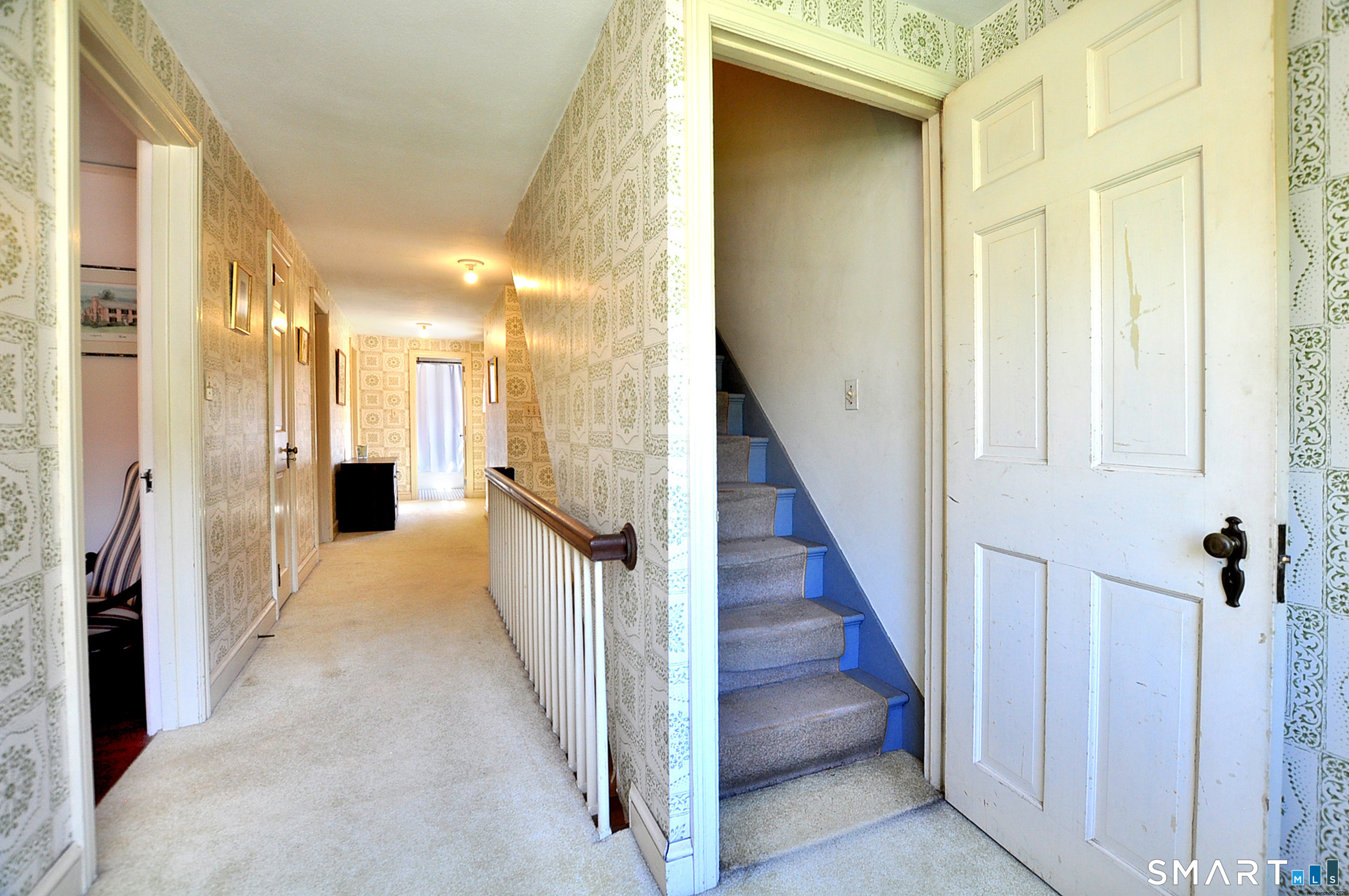 102 Ridgewood Road