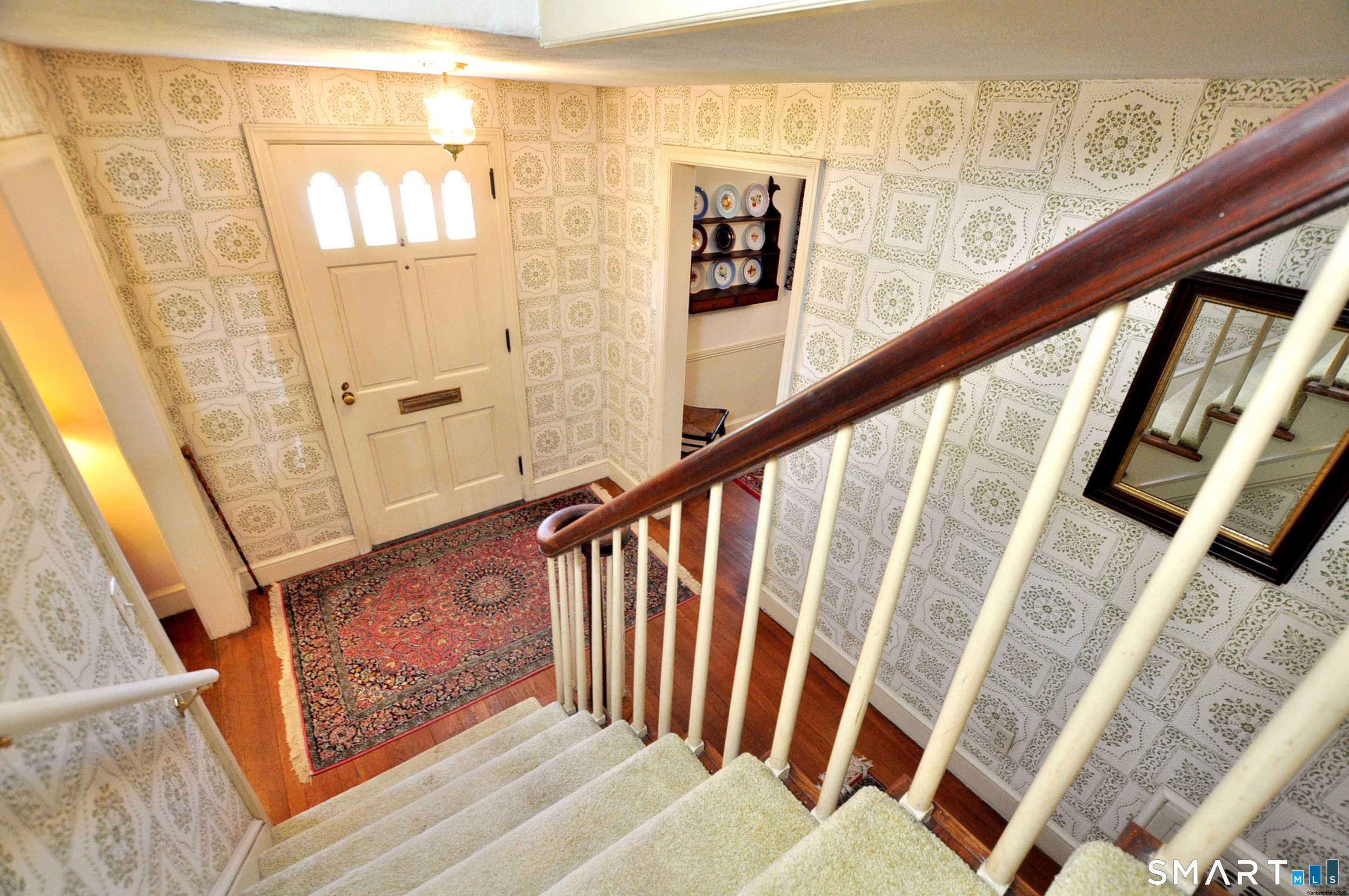 102 Ridgewood Road
