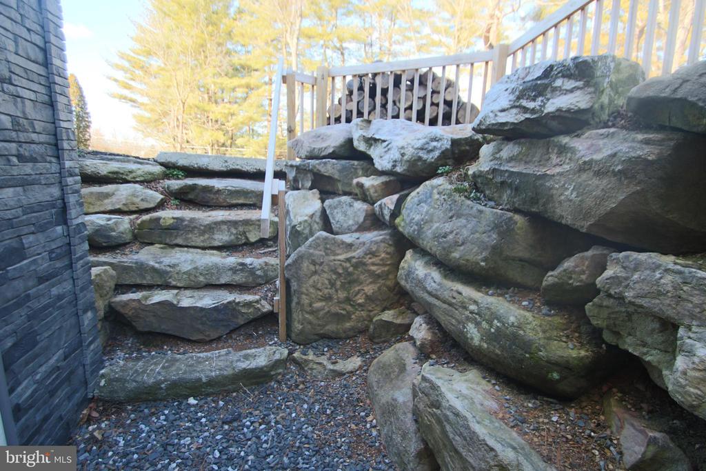 294 BATDORF ROAD