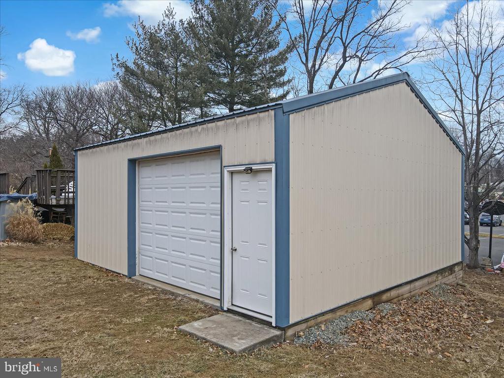315 W 6TH STREET