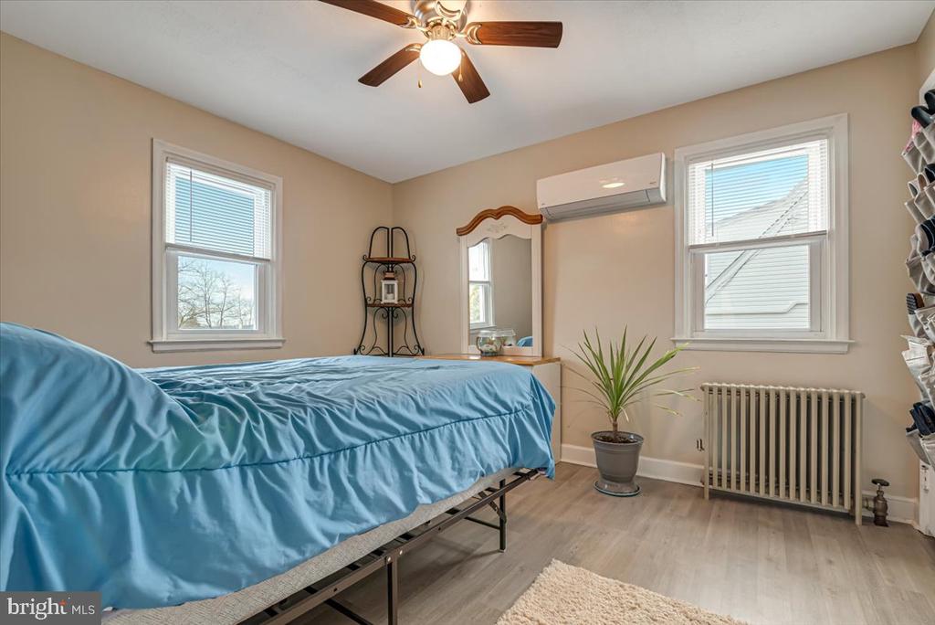 315 W 6TH STREET