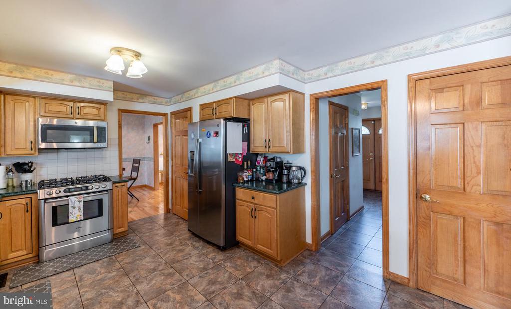 211 CARAVAN DRIVE