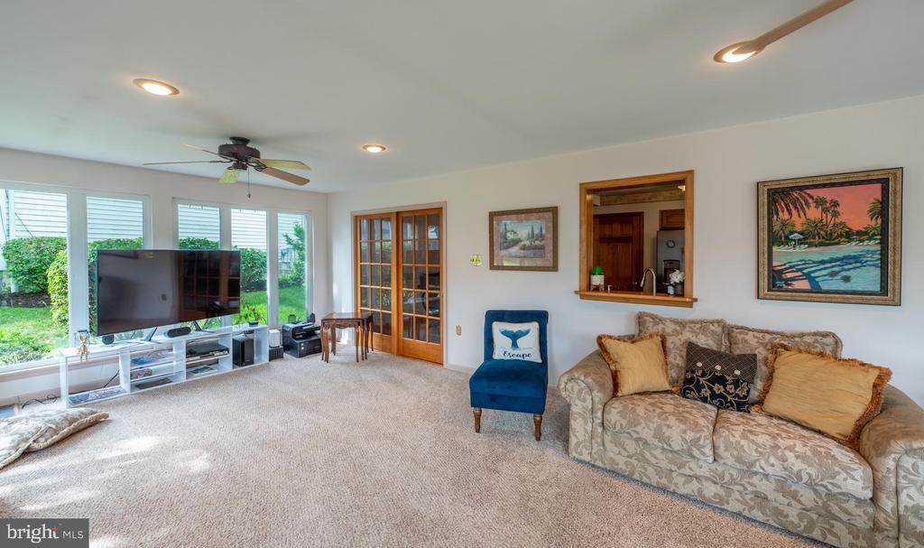 211 CARAVAN DRIVE