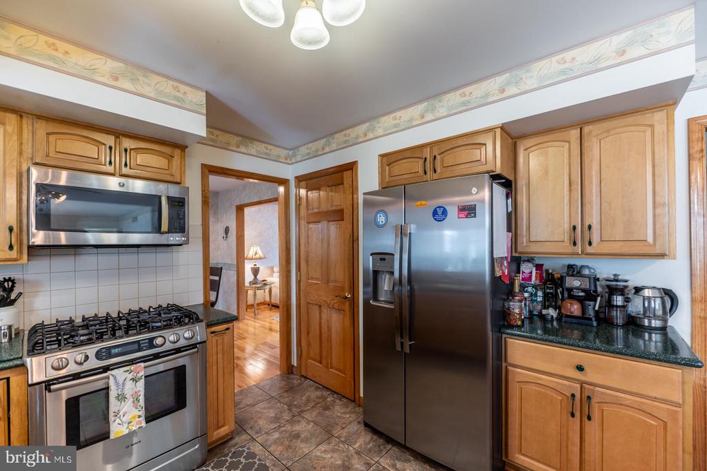 211 CARAVAN DRIVE