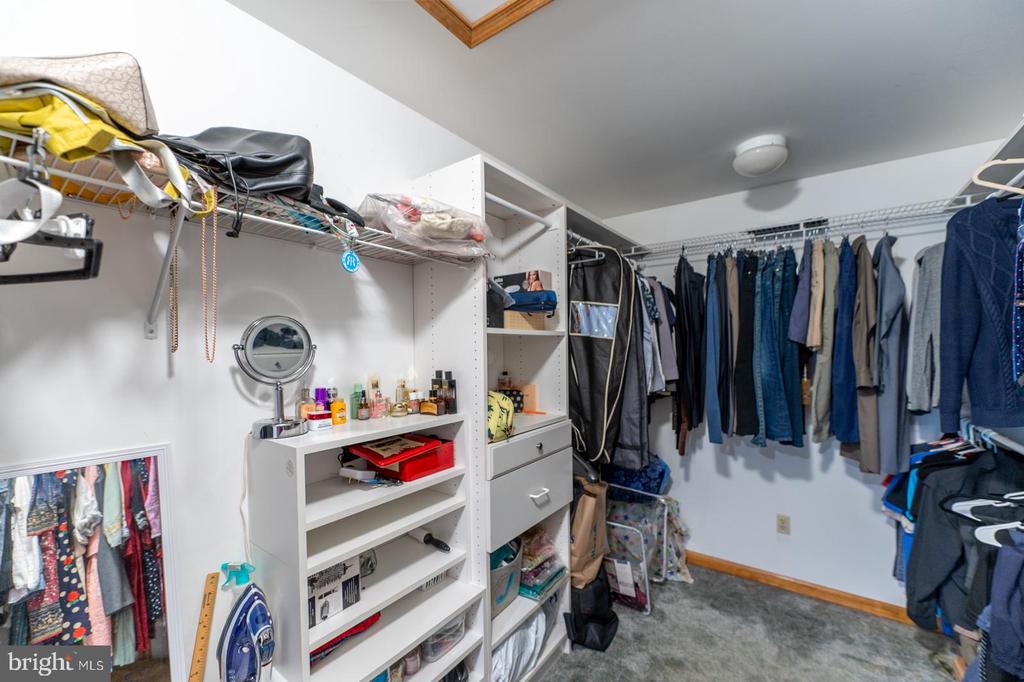 211 CARAVAN DRIVE