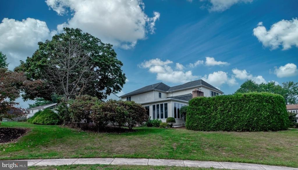 211 CARAVAN DRIVE