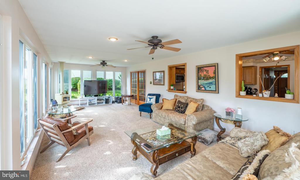 211 CARAVAN DRIVE