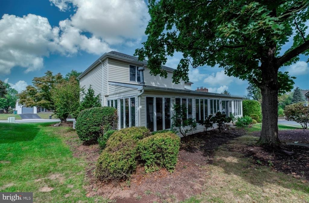 211 CARAVAN DRIVE