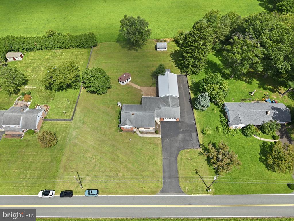 19 DAIRY LANE