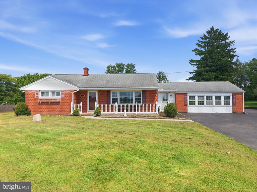19 DAIRY LANE