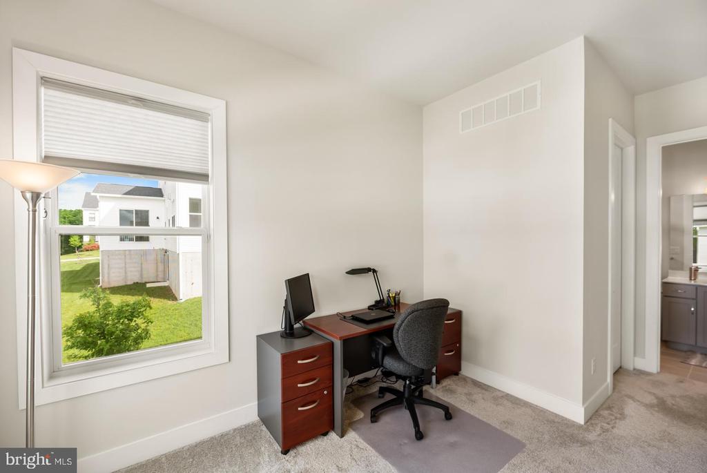 10 BOILER COURT