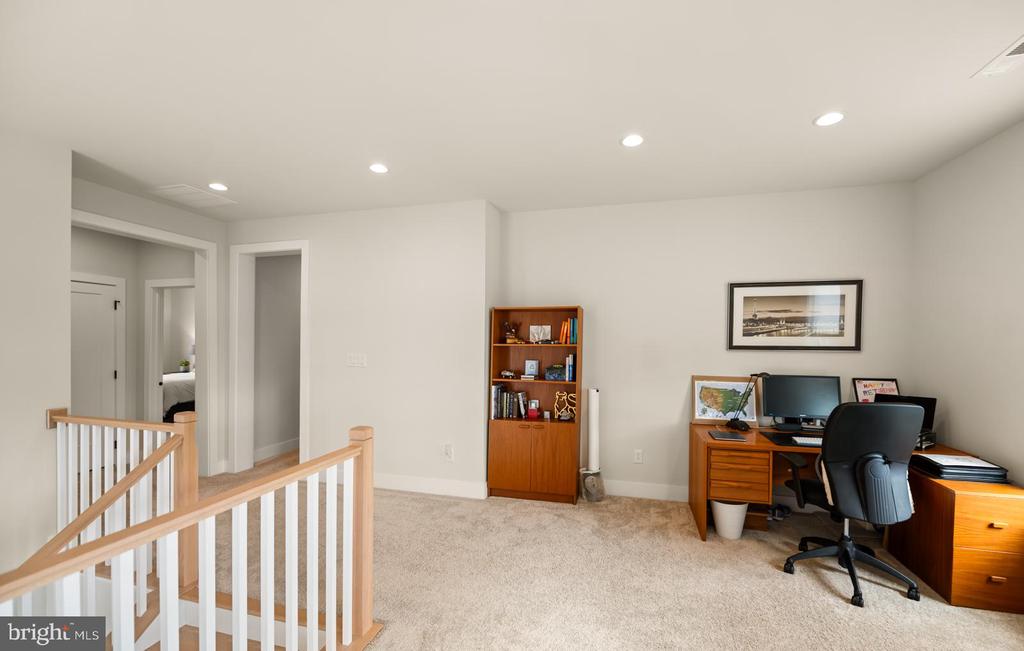 10 BOILER COURT
