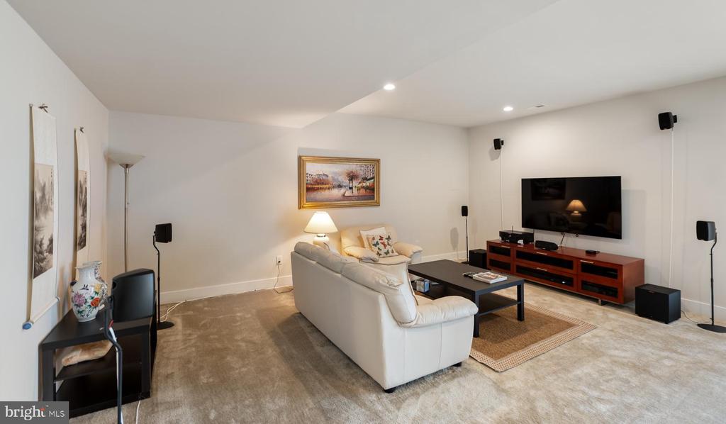 10 BOILER COURT