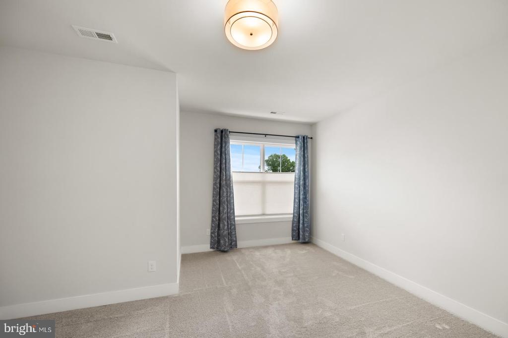 10 BOILER COURT