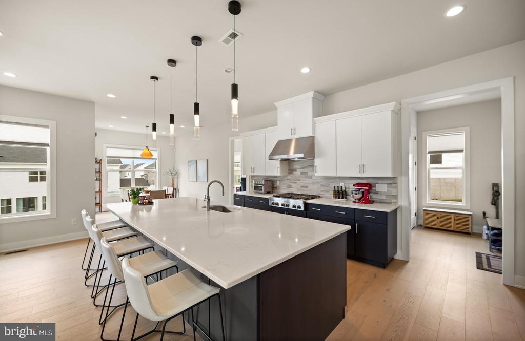 10 BOILER COURT