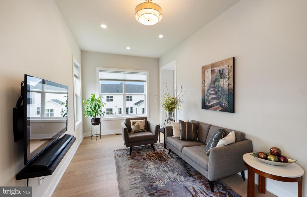 10 BOILER COURT