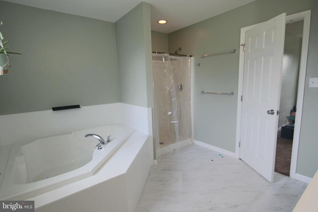 105 LAVENDER COURT