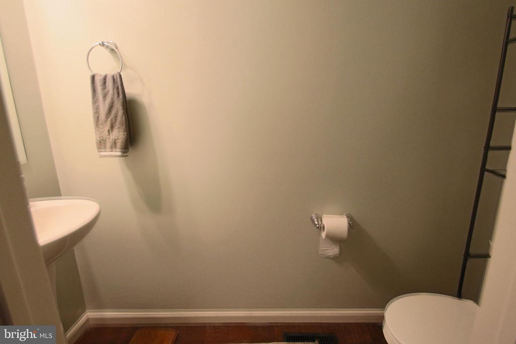 105 LAVENDER COURT