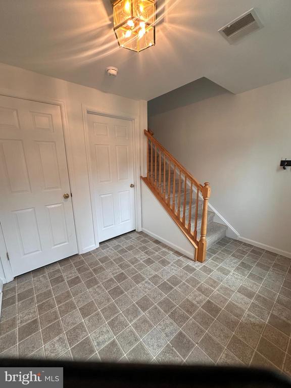 1051 BALLEY DRIVE