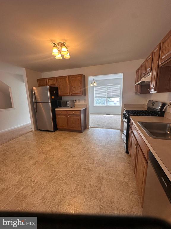 1051 BALLEY DRIVE
