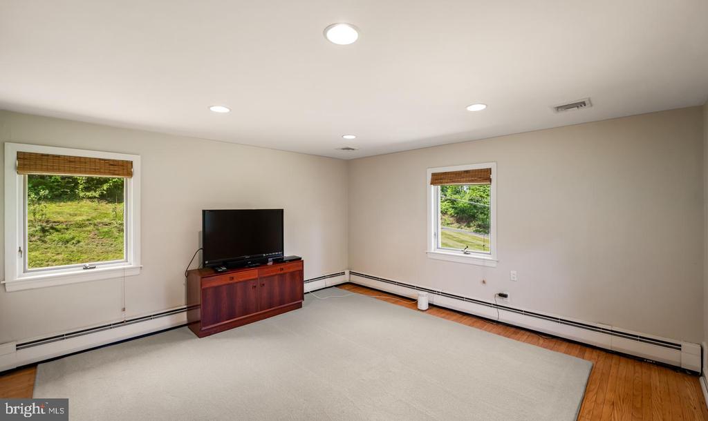 3404 SAINT DAVIDS ROAD