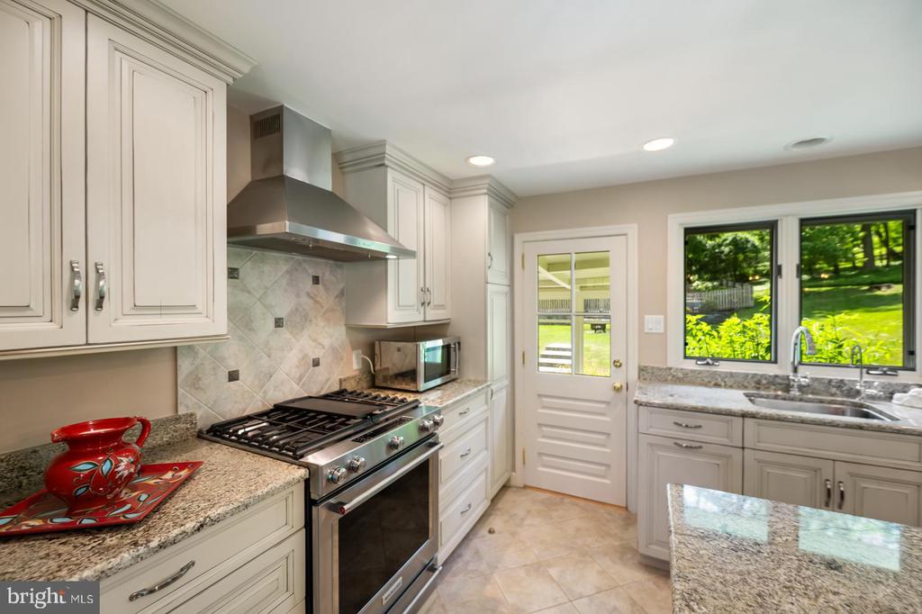 3404 SAINT DAVIDS ROAD