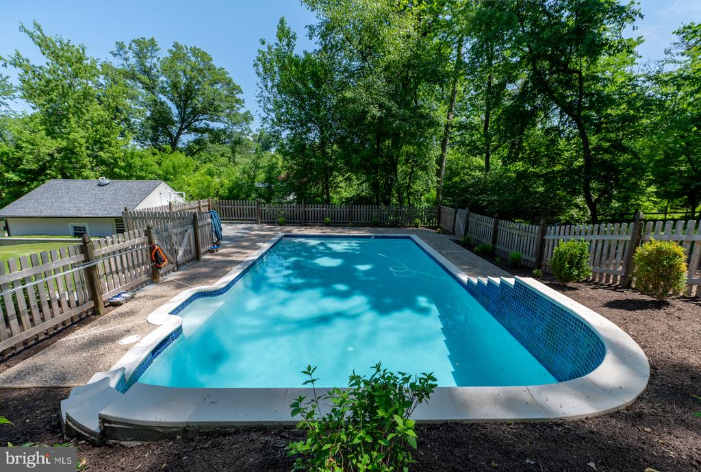 3404 SAINT DAVIDS ROAD