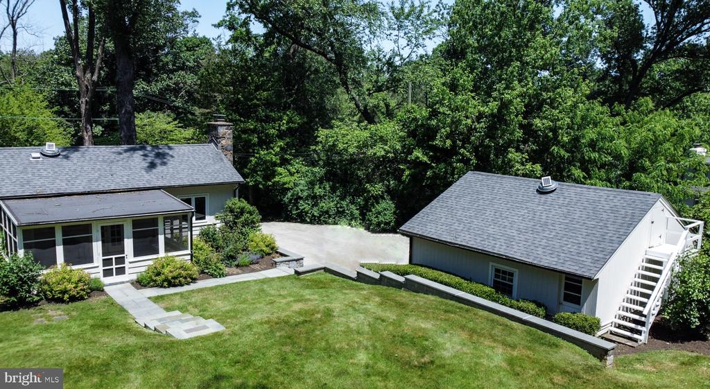 3404 SAINT DAVIDS ROAD